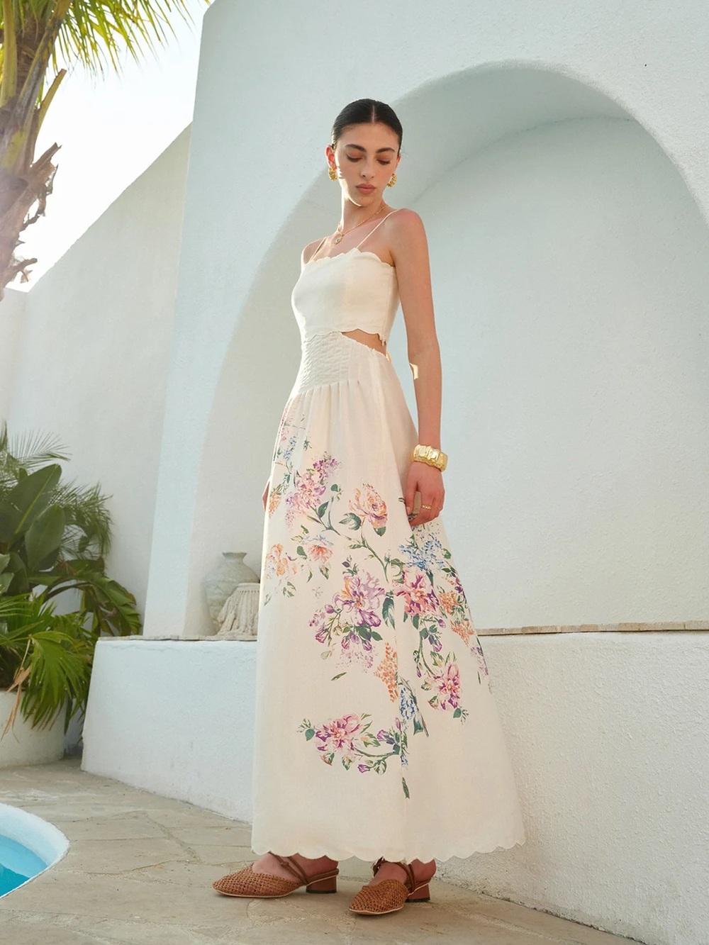 202 Floral Print Lace-Up Back Sleeveless Dress